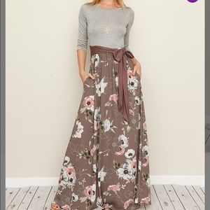 Size XL Maxi Dress with three quarter sleeves